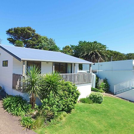 Waiheke Island Motel Ostend Экстерьер фото